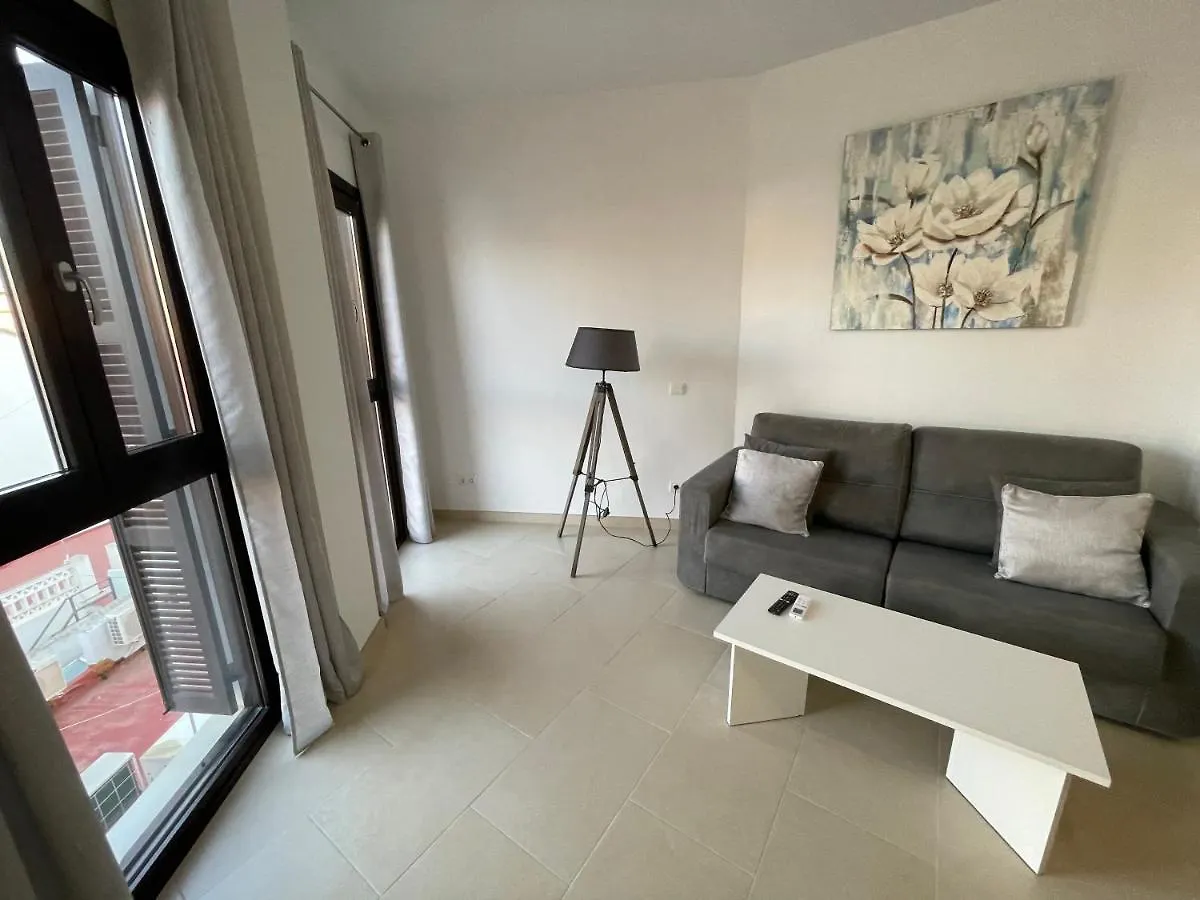 Royal Suites Estepona By Croma 3*,