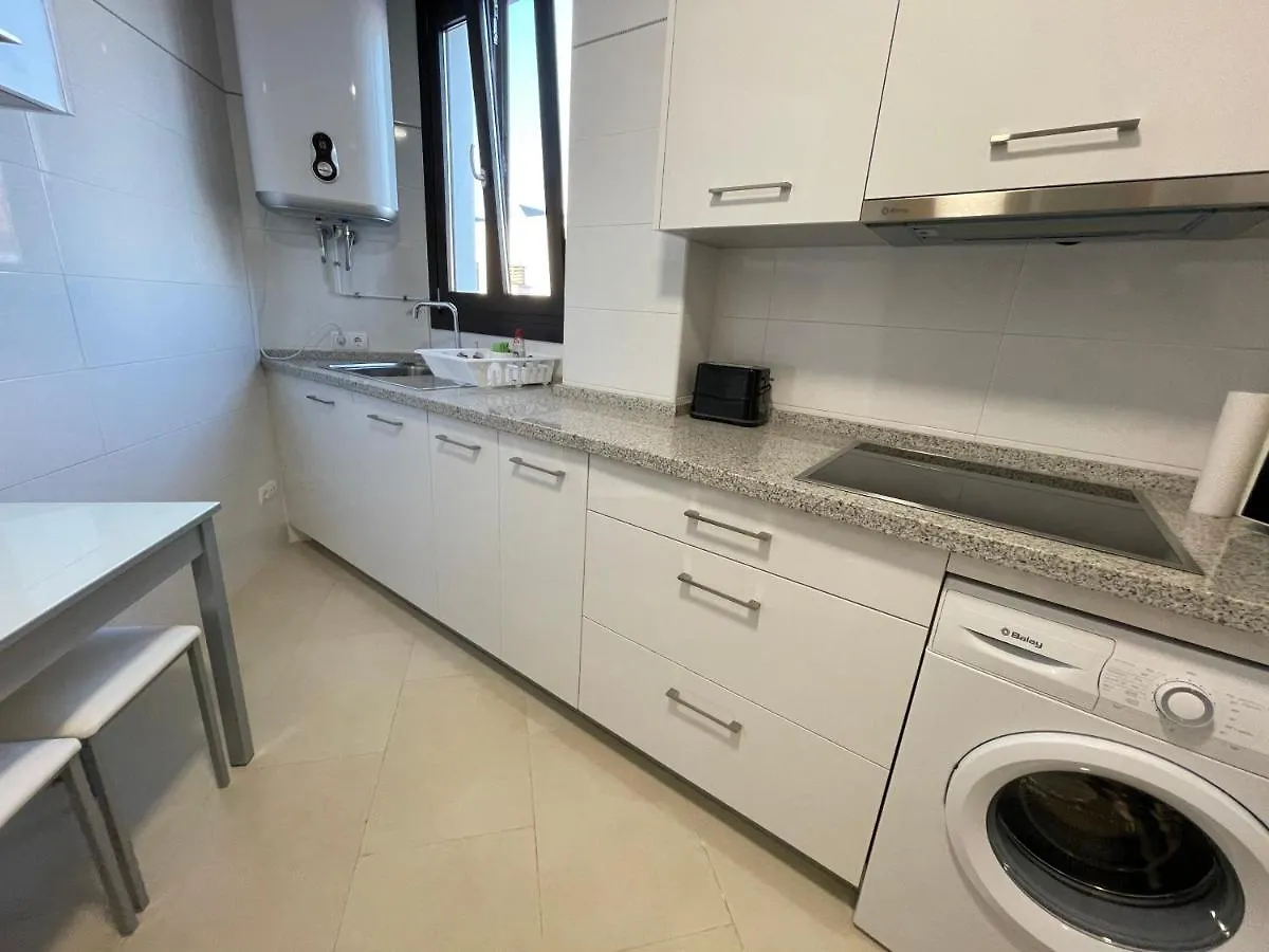 Royal Suites Estepona By Croma فندق
