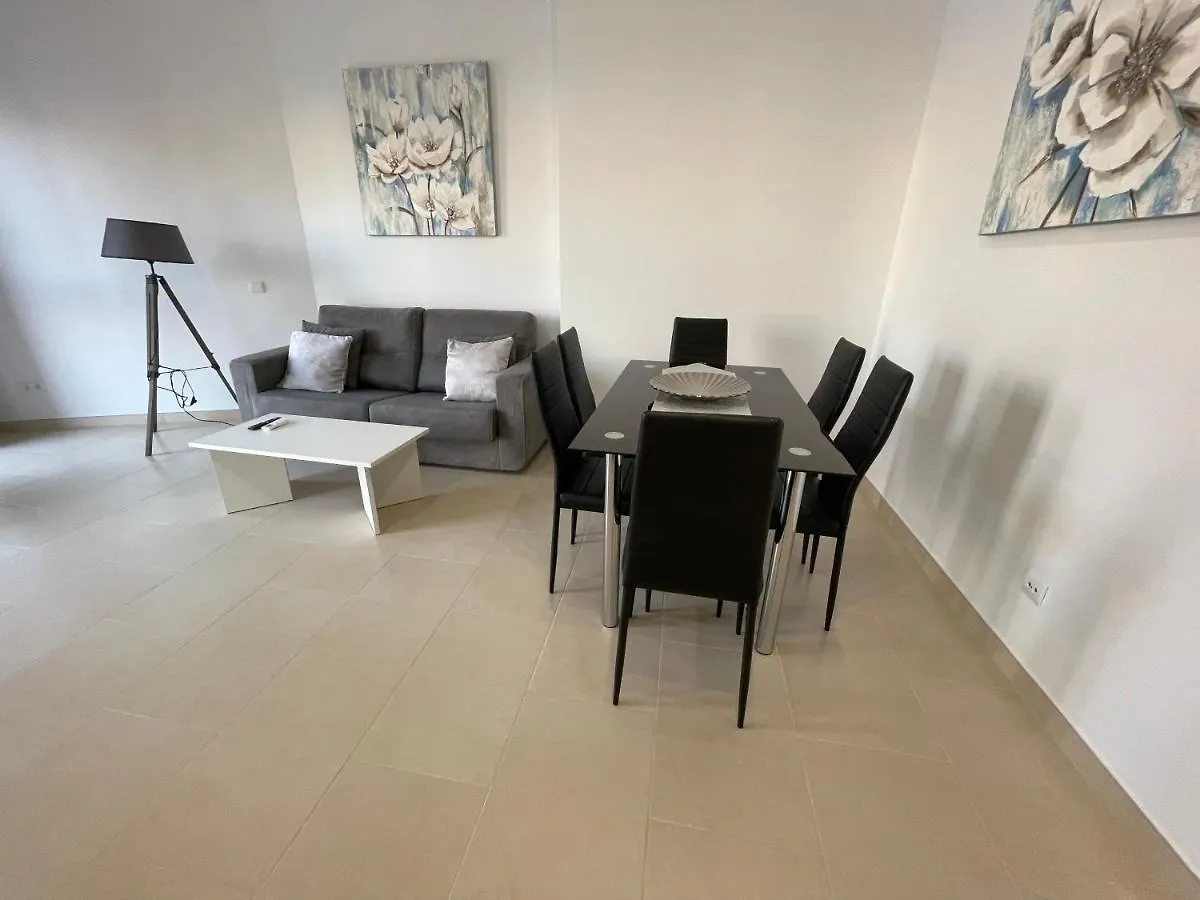 Royal Suites Estepona By Croma إسبانيا